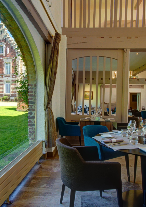 najeti hotel chateau tilques restaurant1