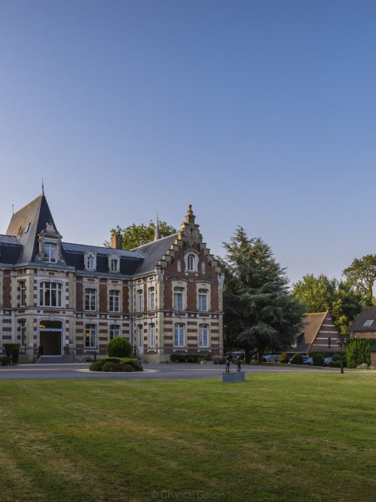 Najeti Hôtel Château Tilques Façade entrée (Copier)